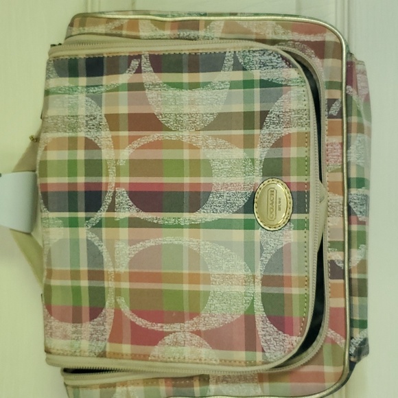 Coach hanging toiletry bag - Picture 3 of 4